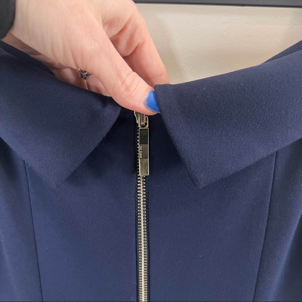 Ted Baker London Navy Off the Shoulder Bardot Fold Peplum Dress Size 2 (4/6) NEW - Picture 9 of 13